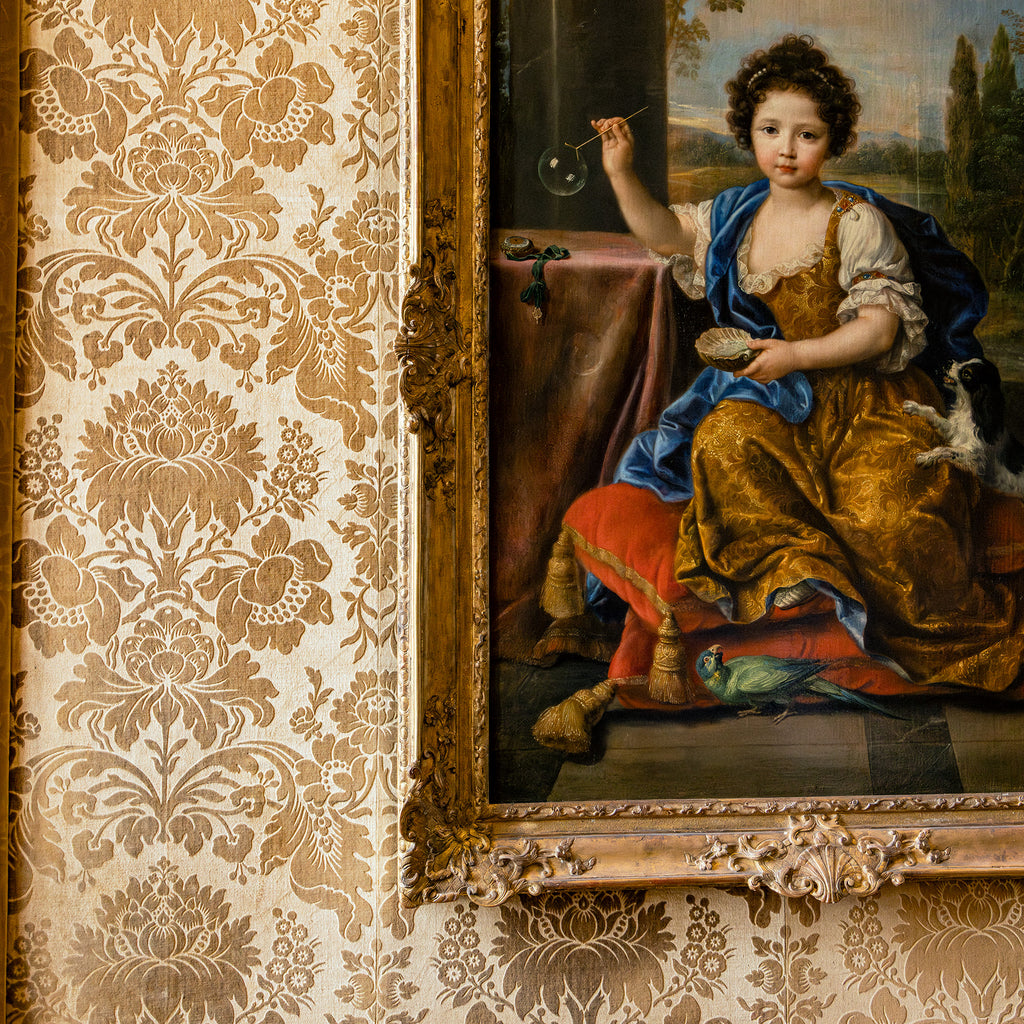 The Bubble, Versailles