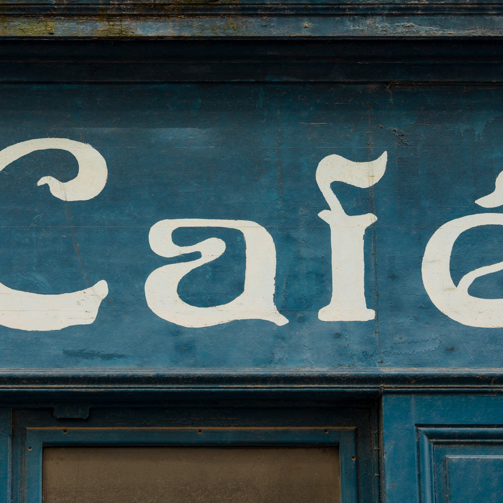 Le Café Bleu