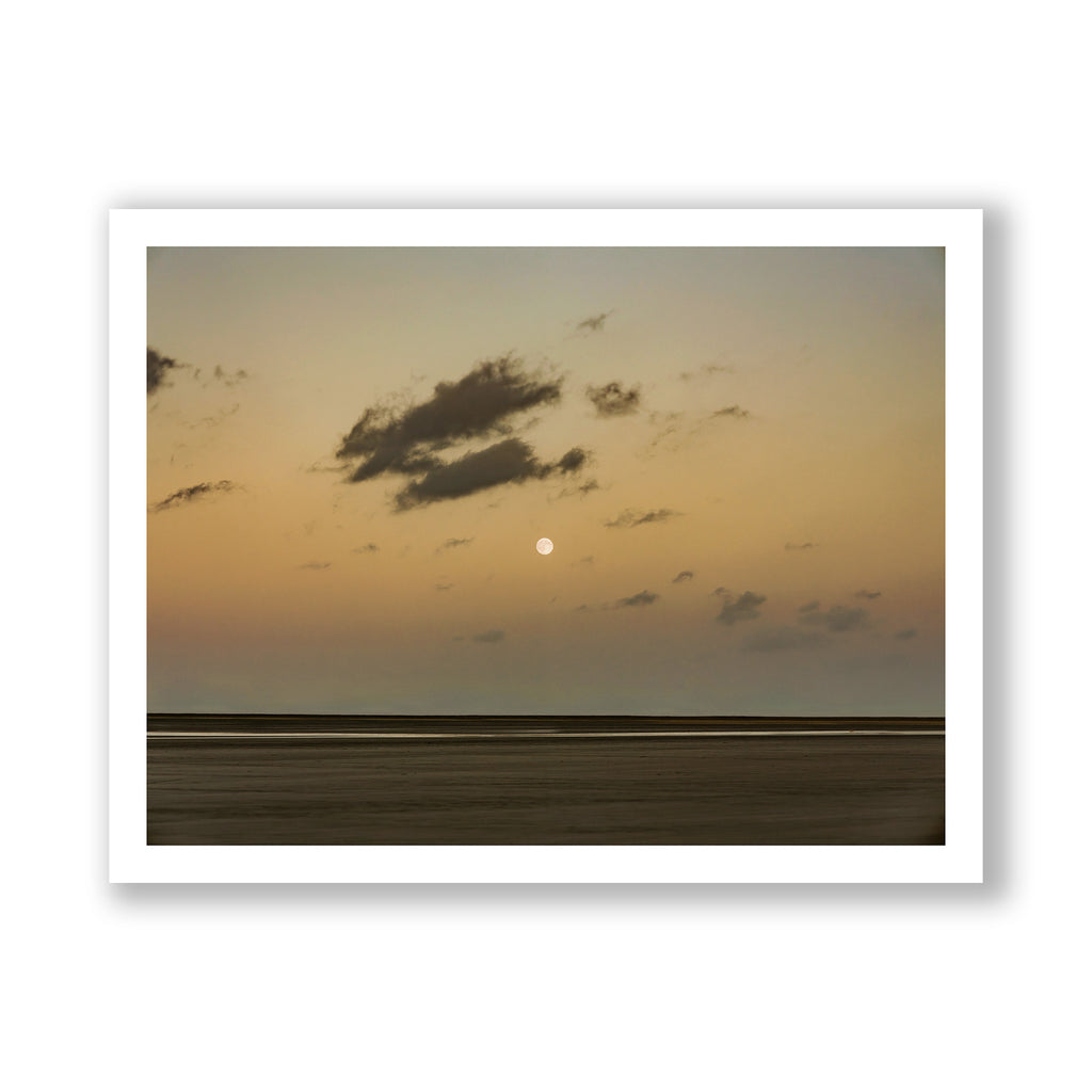 Moonrise, The Witterings — Entre Chien et Loup