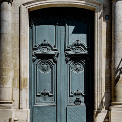The Pewter Grey Door - Paris